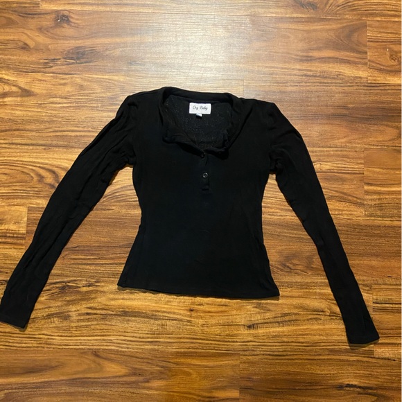 Cry Baby The Perfect Button Down - Picture 3 of 9